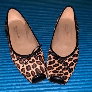 Leopard flats